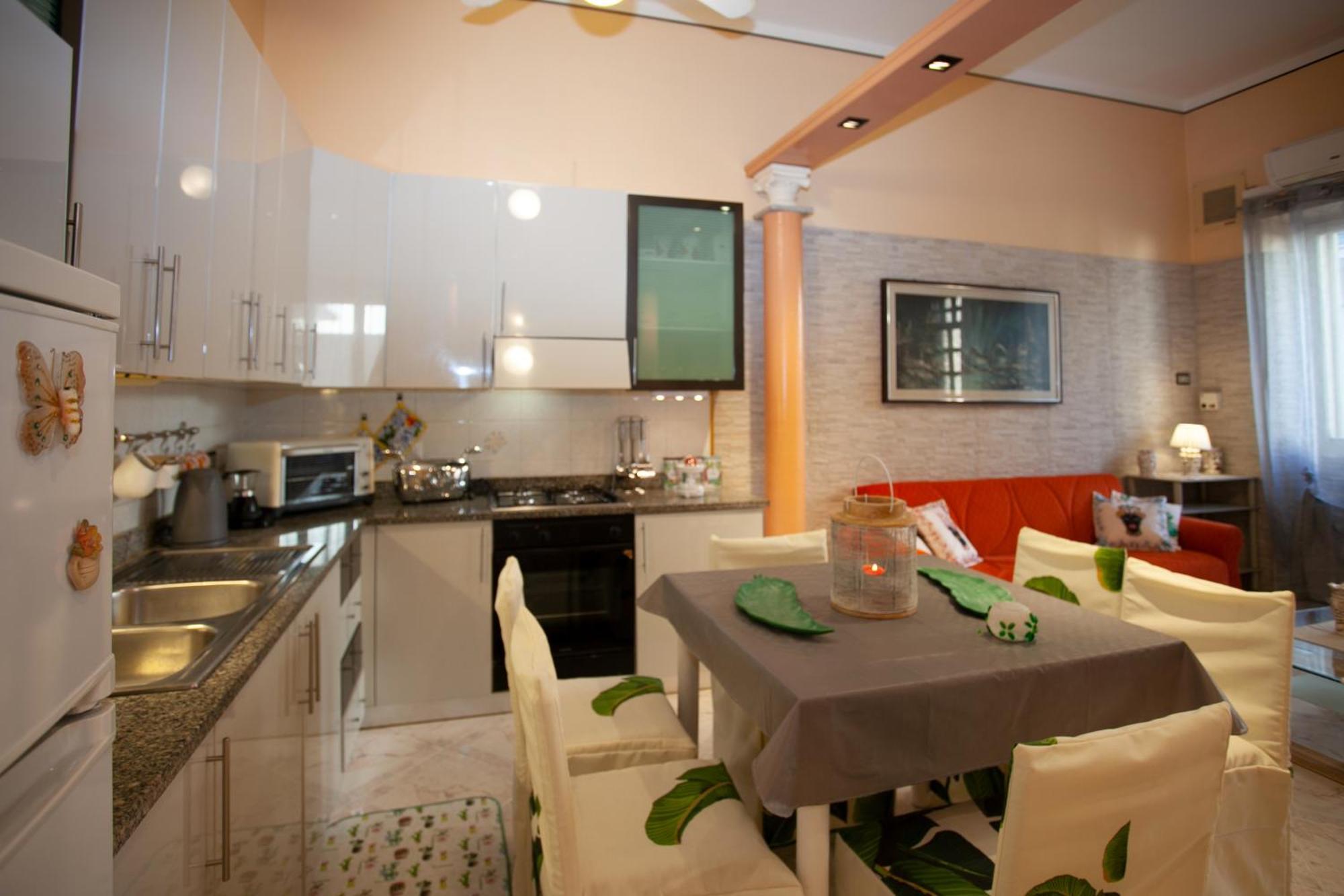 Casa Rosamaria Giardini Naxos Exterior foto